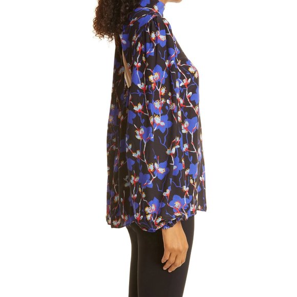 TED BAKER Blue Floral 'Ooma' Open Back Flowy Blouse NWT Ted 1/XS - Picture 4 of 7